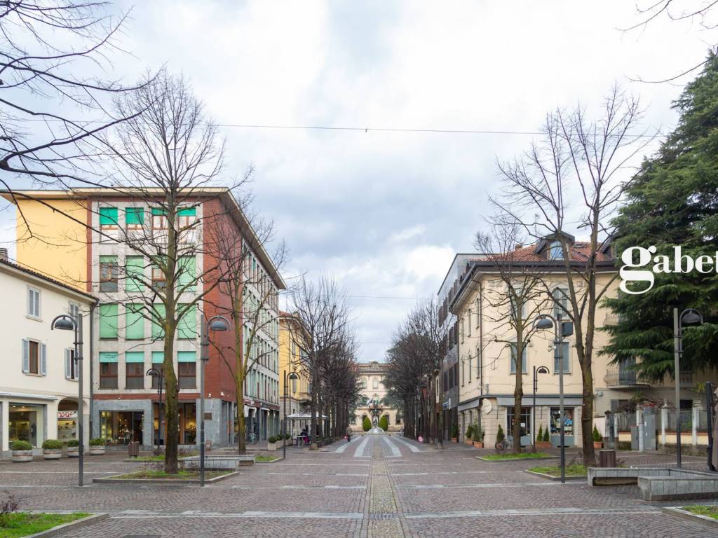 Immobile a Merate in Piazza Prinetti, 18 - Foto 2