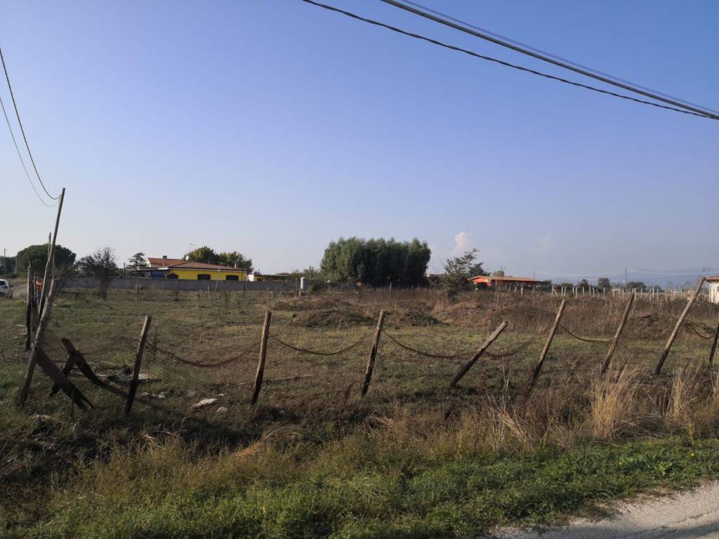 Terreno a Aprilia in Via del Frassineto - Foto 4
