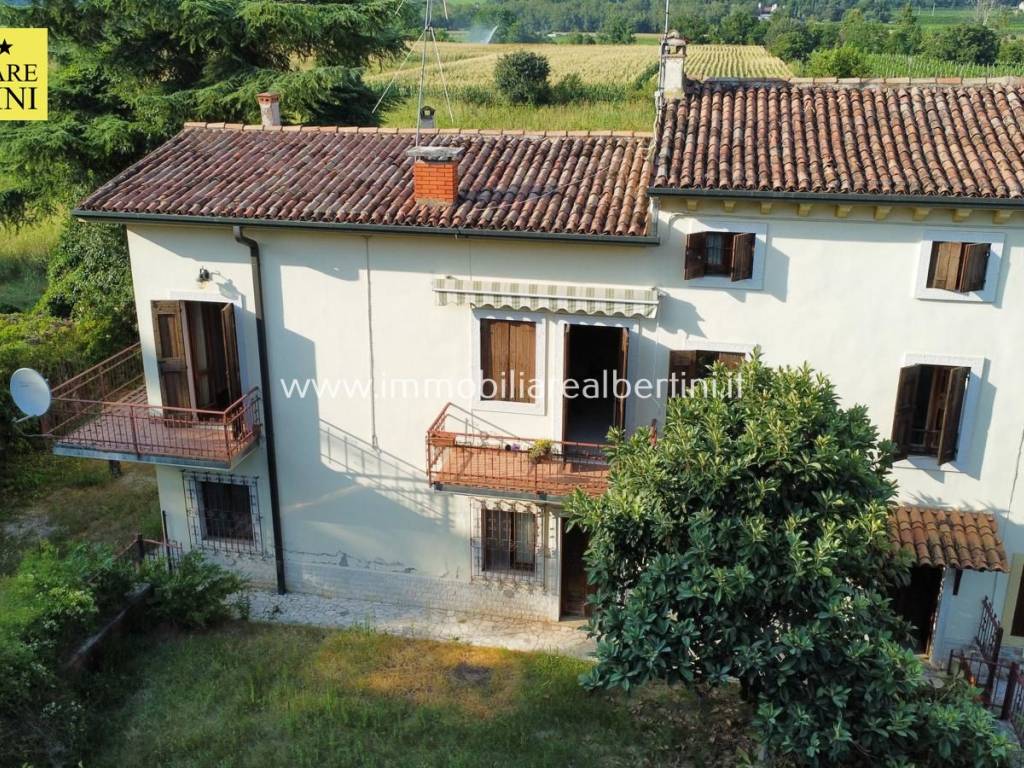 Rustico / casale a Villafranca di verona in Località Casa Primavera, 2 - Foto 2