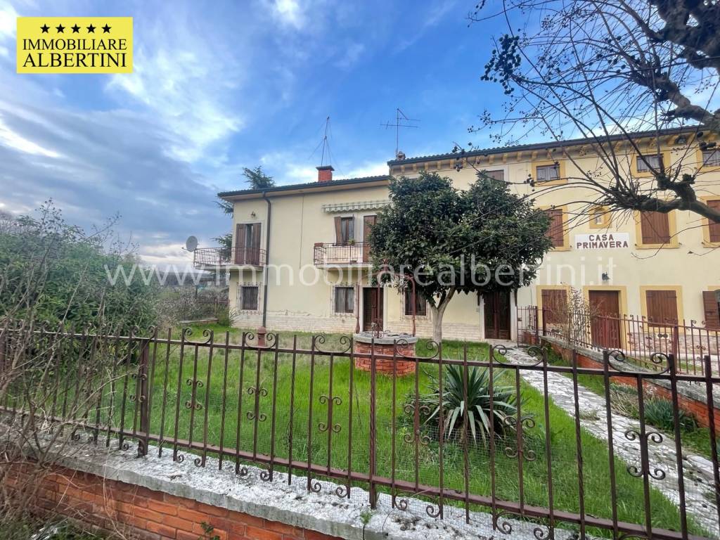 Rustico / casale a Villafranca di verona in Località Casa Primavera, 2 - Foto 3