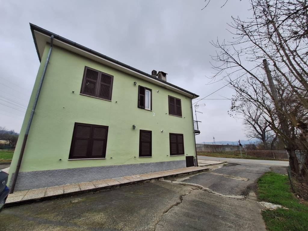 Appartamento a Arquata scrivia in Via Moriassi, 43 - Foto 2