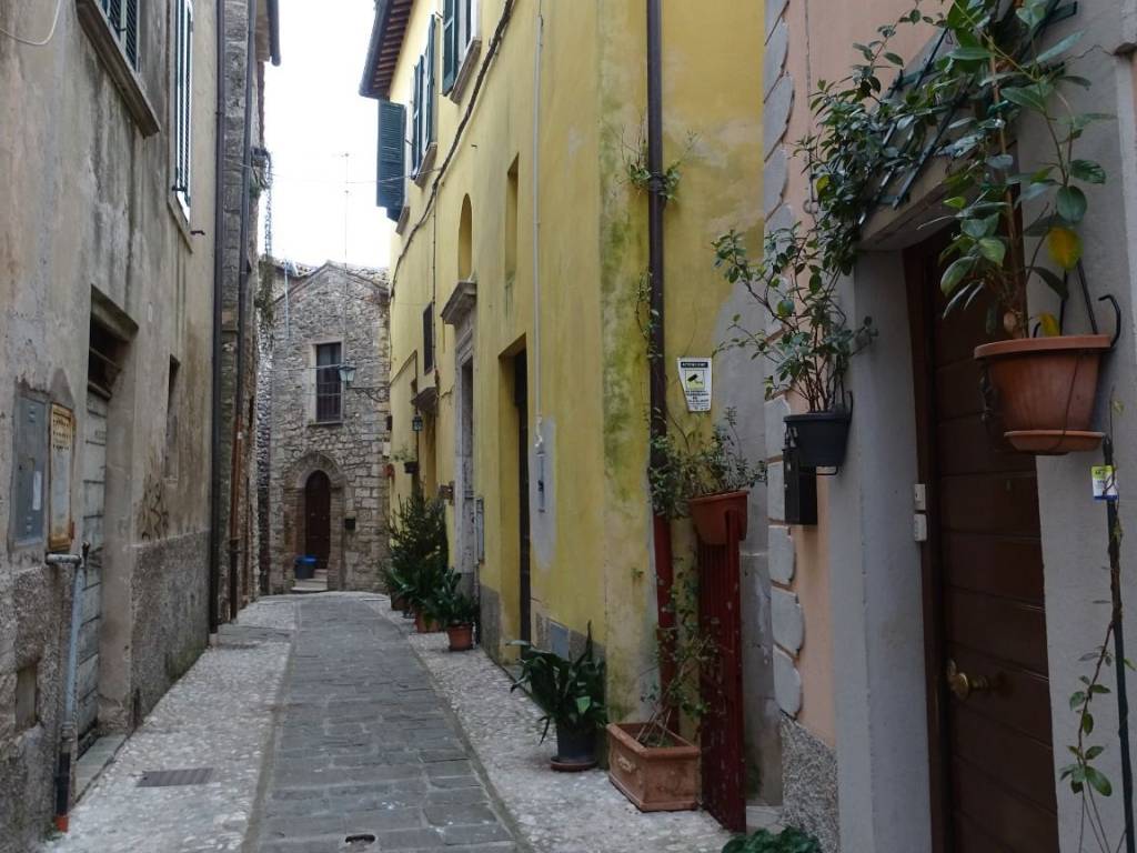 Palazzo / stabile a Acquasparta - Foto 2