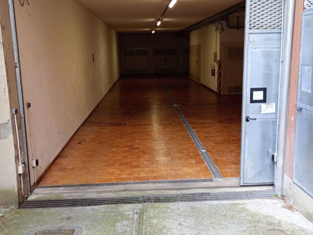 Box / garage a Piacenza in via leonardo da vinci - Foto 2
