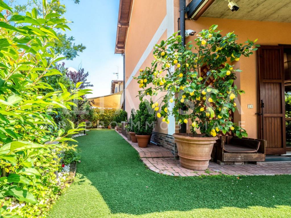 Villa a Rezzato in Via Giovanni Prati - Foto 3