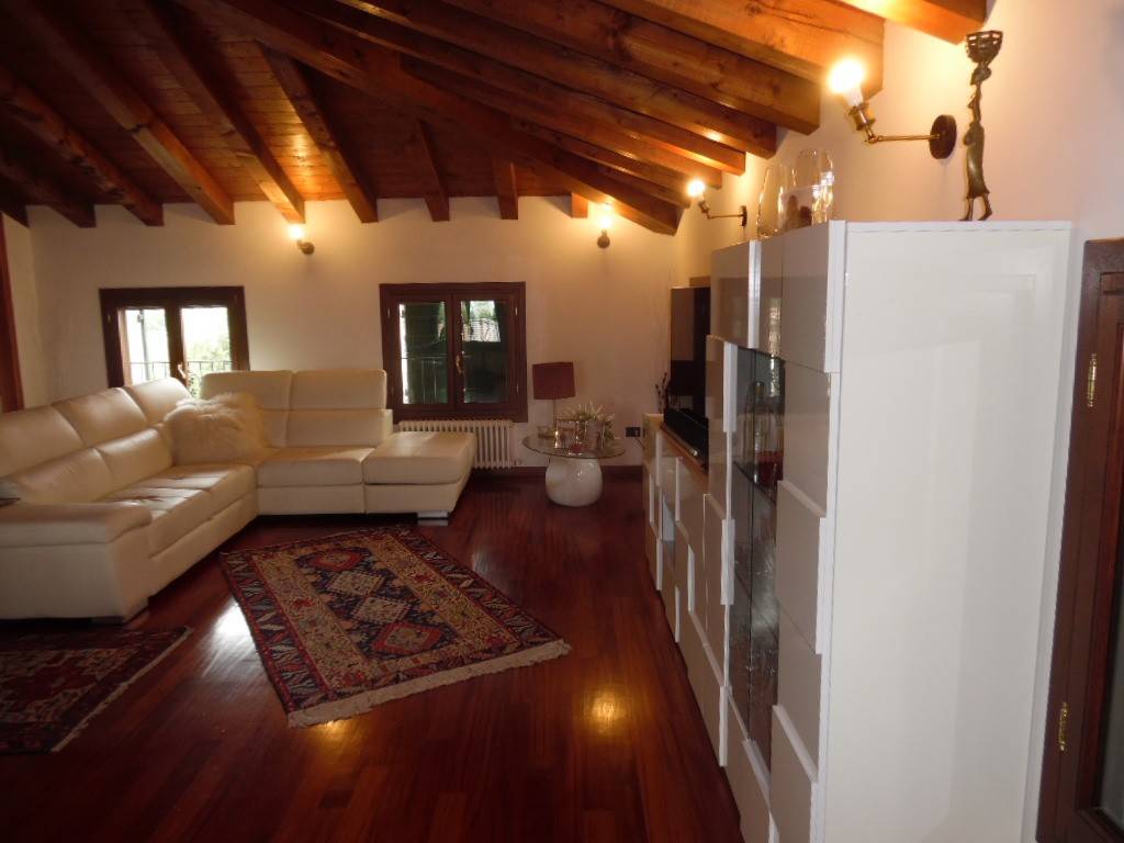 Appartamento a Villorba in Piazza Vittorio Emanuele Ii, 24 - Foto 2