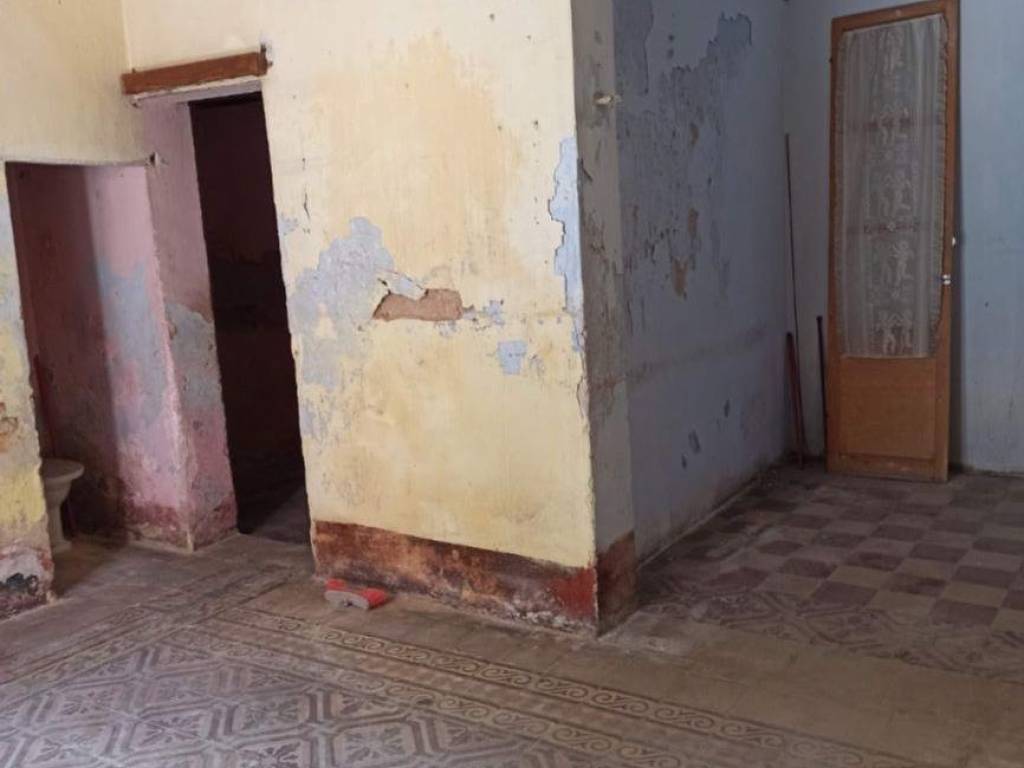 Casa indipendente a Castellammare del golfo in Via Generale Michele di Gaetano - Foto 3