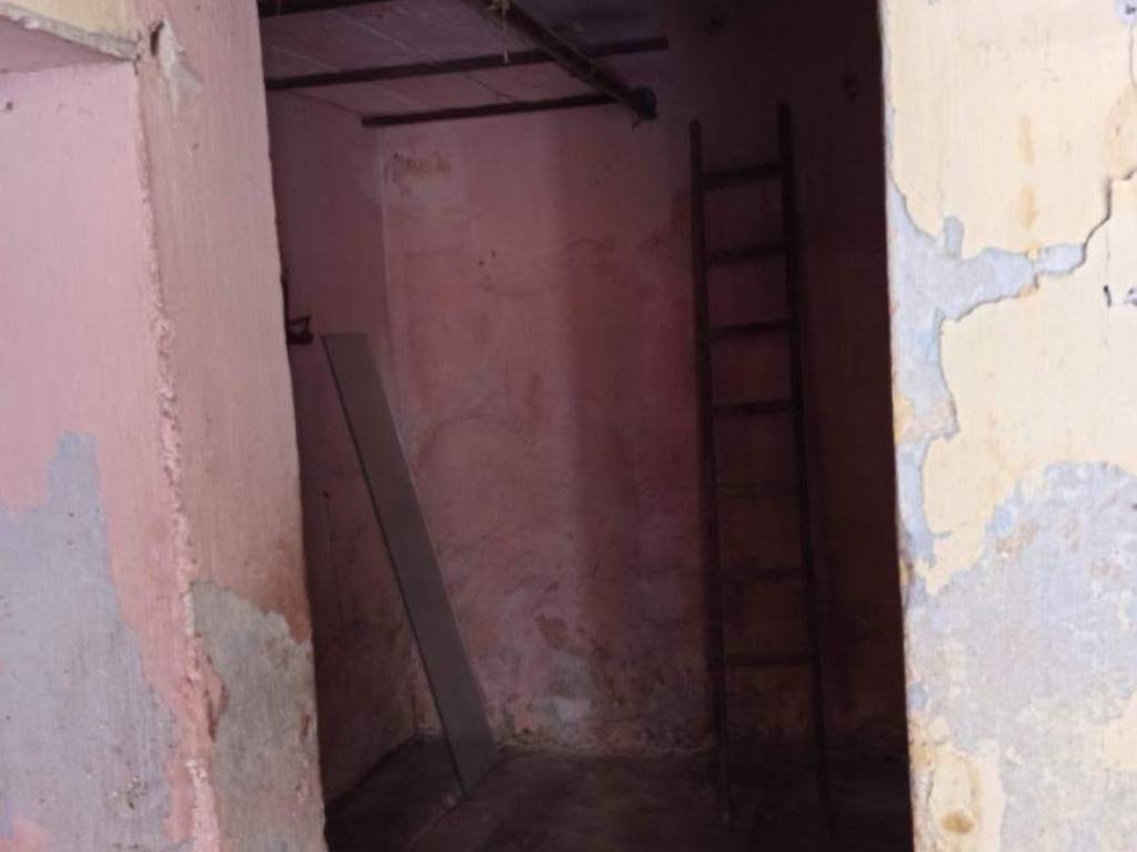 Casa indipendente a Castellammare del golfo in Via Generale Michele di Gaetano - Foto 4