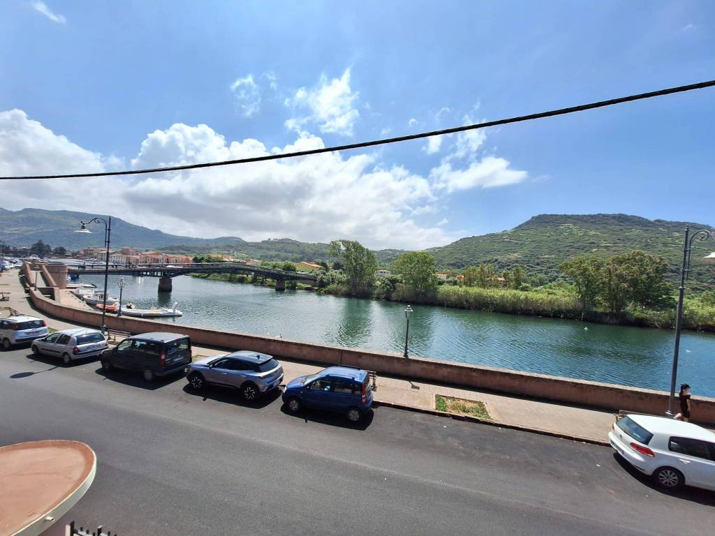 Appartamento a Bosa in Lungo Temo Alcide De Gasperi - Foto 2