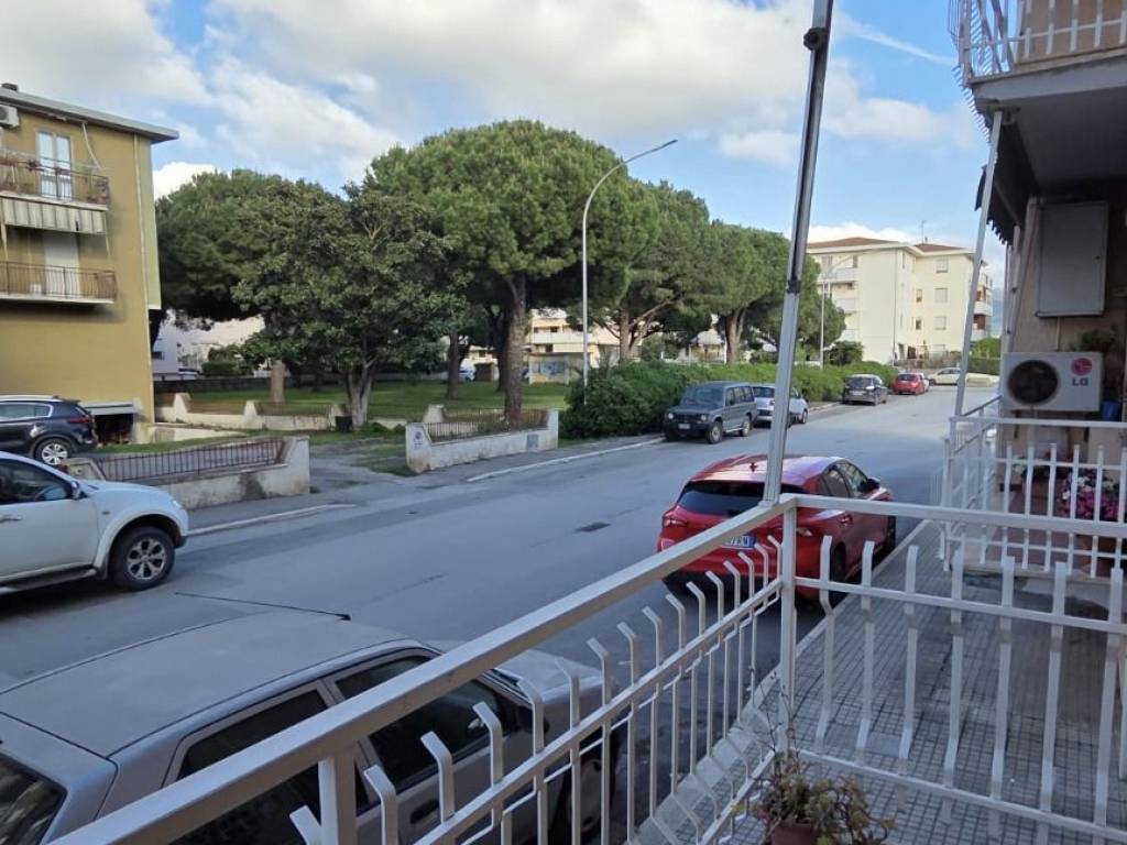 Appartamento a Follonica in Via Parigi, 4 - Foto 3