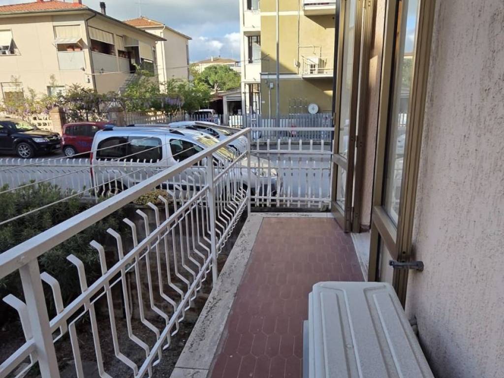 Appartamento a Follonica in Via Parigi, 4 - Foto 4