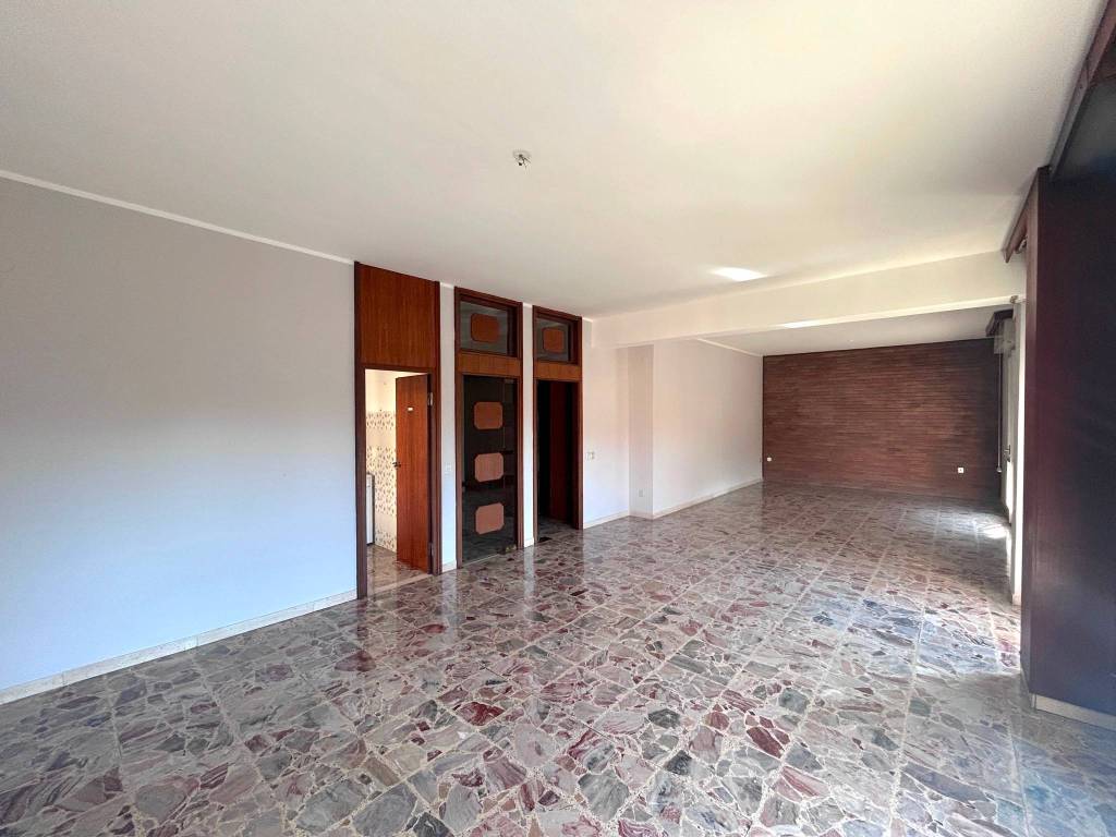 Appartamento a Correggio in Piazzale Giosuè Carducci, 3 - Foto 3