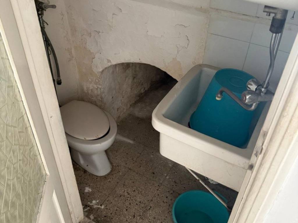 Casa indipendente a Ceglie messapica in Via Noci - Foto 4