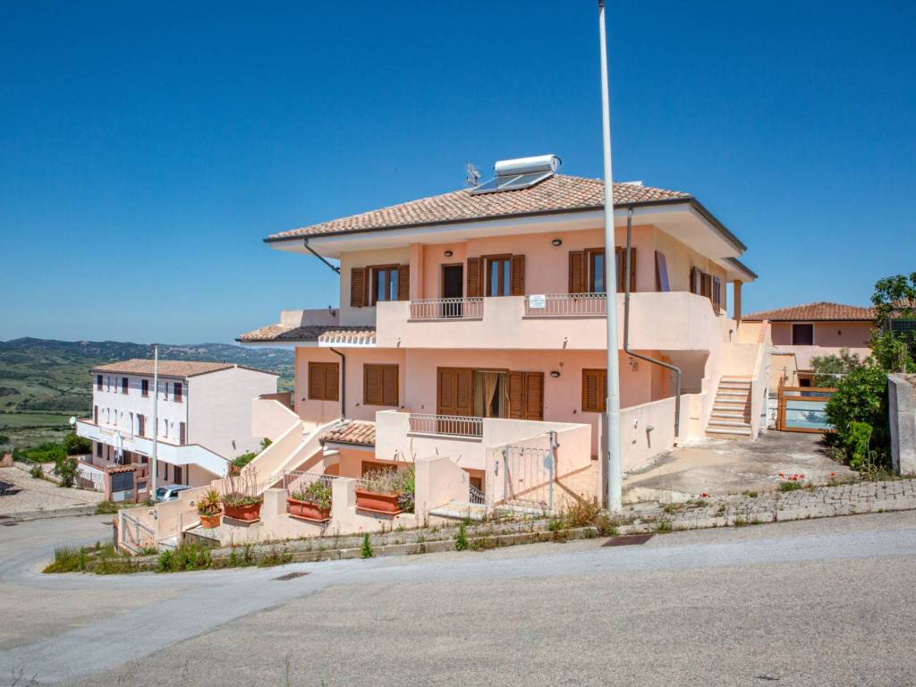 Attico / mansarda a Tempio pausania in Strada Senza Nome 45 - Foto 3