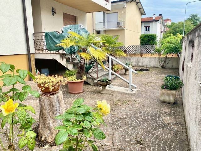 Villa a Udine in Via Luigi Galvani, 27 - Foto 2
