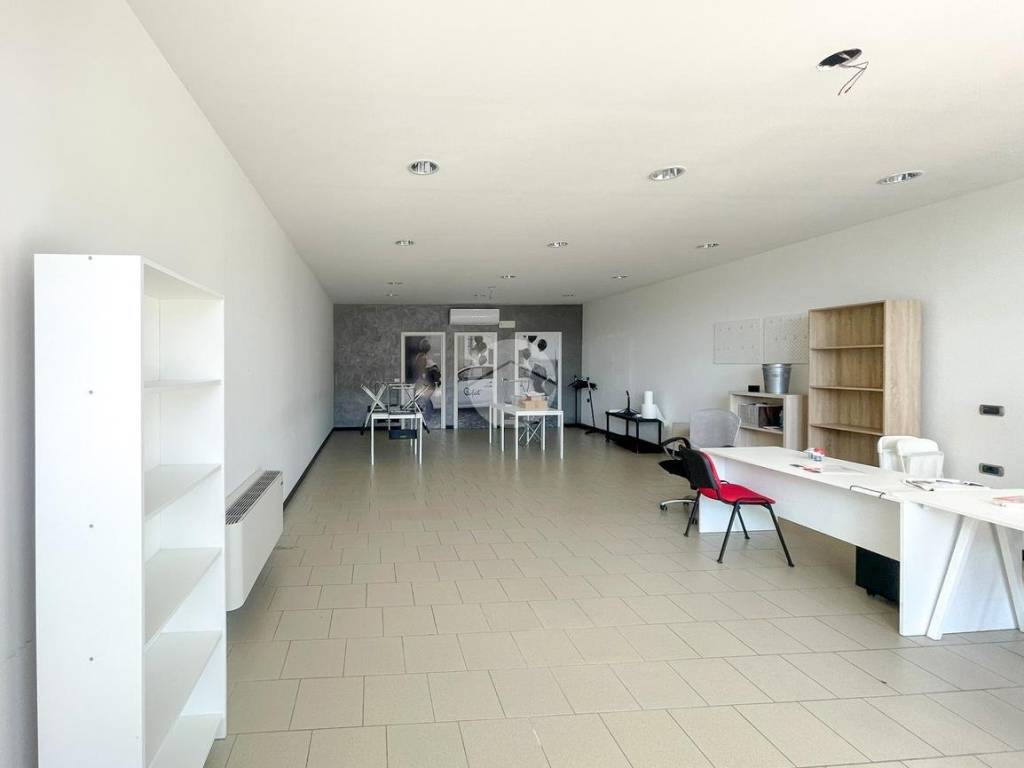 Immobile a Porto mantovano in Via Francesco Petrarca, 22 - Foto 4