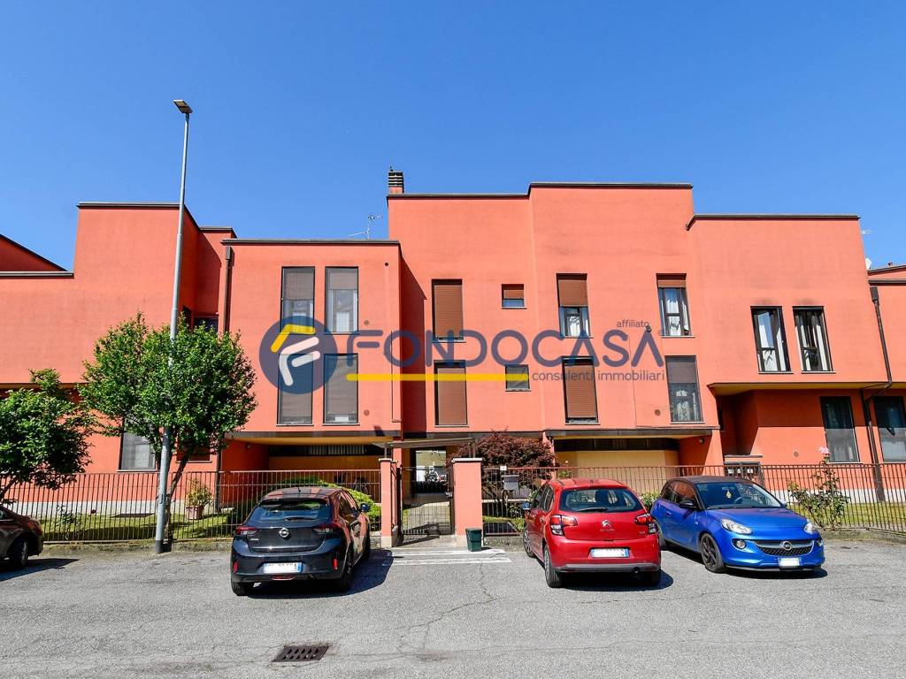 Appartamento a San martino in strada in Via Aldo Moro, 3 - Foto 2