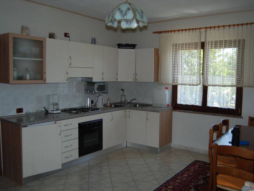 Villa a Gadoni in Via Lussu, 17 - Foto 2