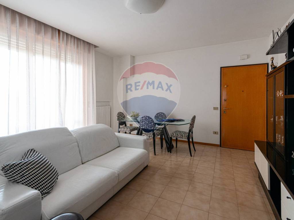 Appartamento a Jesi in Via Grotte di Frasassi, 14 - Foto 4