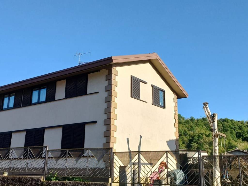 Appartamento a Cittiglio in Via Valcuvia, 28 - Foto 4