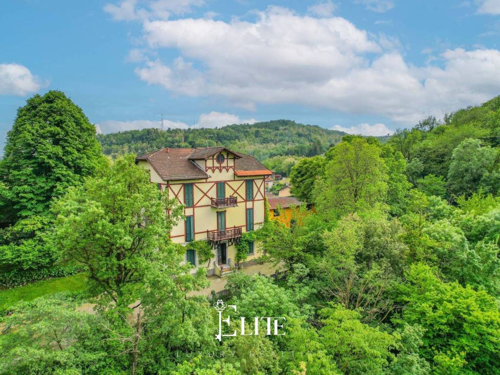 Villa a Cittiglio in Via Crocetta, 18 - Foto 2