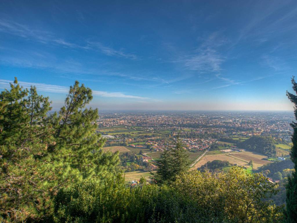 Villa a Bassano del grappa in Contrà Privà, 13 - Foto 3