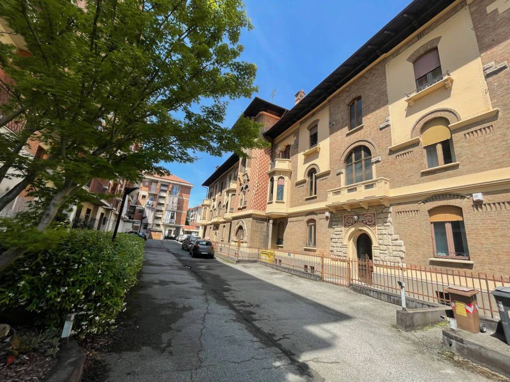Attico / mansarda a Asti in Piazza 1 Maggio - Foto 4