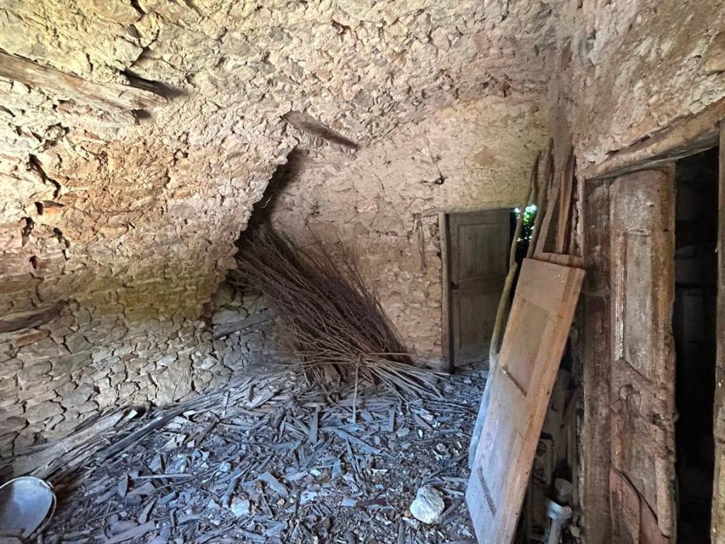 Rustico / casale a San zeno di montagna in Contrada La Pora, 13 - Foto 4