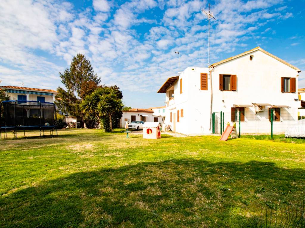 Villa a Martinsicuro in Via Palmiro Togliatti, 14 - Foto 5