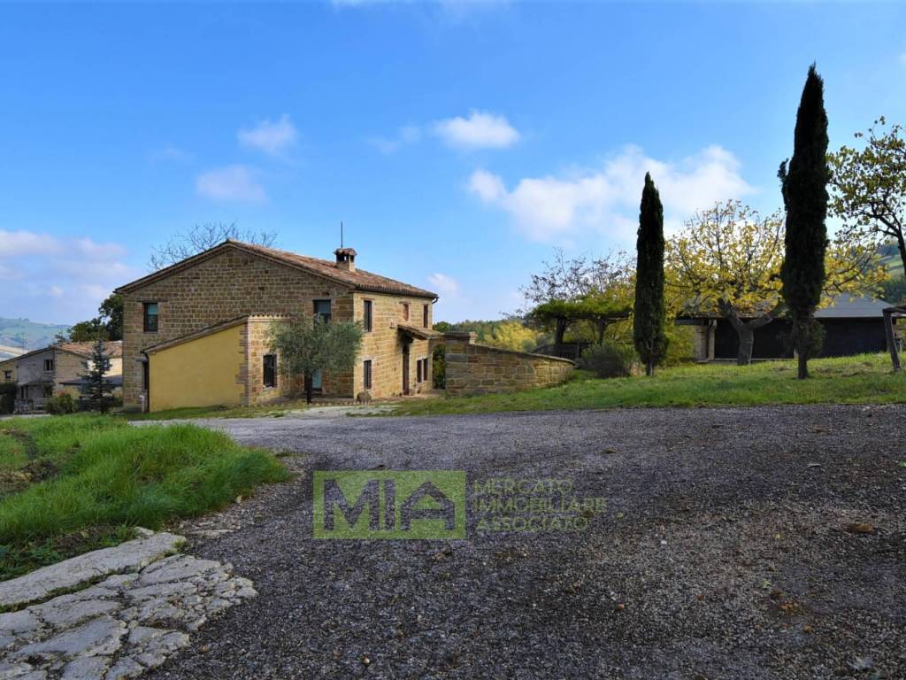 Rustico / casale a Gualdo in C.DA VALLE - Foto 5