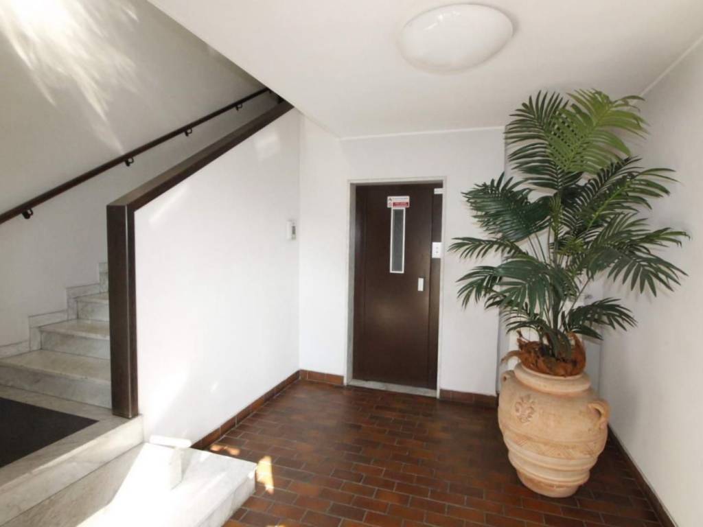 Appartamento a Como in Via Vodice, 18 - Foto 4