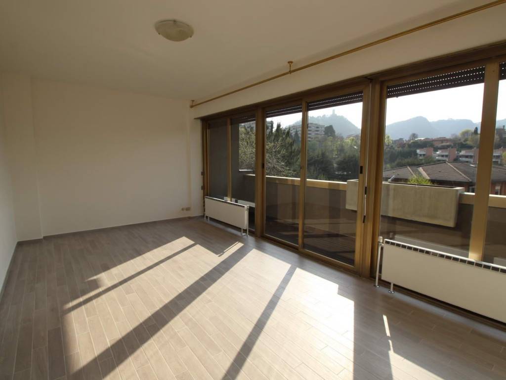 Appartamento a Como in Via Vodice, 18 - Foto 5