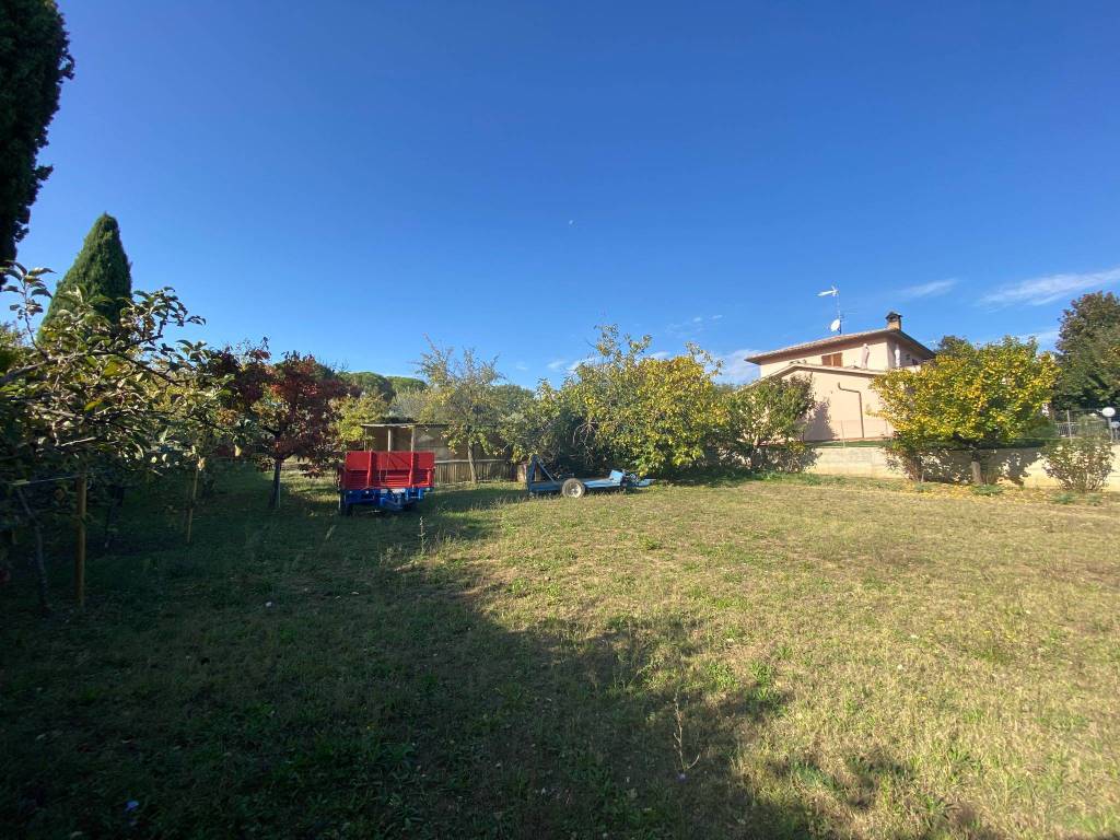 Terreno a Castiglione del lago in Località Poggetto, 7 - Foto 5