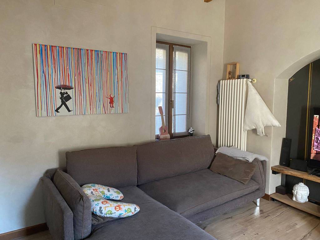Casa indipendente a Cambiasca in Via D'Adam, 5 - Foto 4