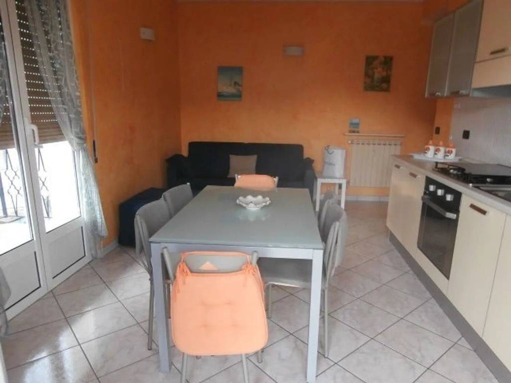 Appartamento a San bartolomeo al mare in Via Aurelia, 70 - Foto 3
