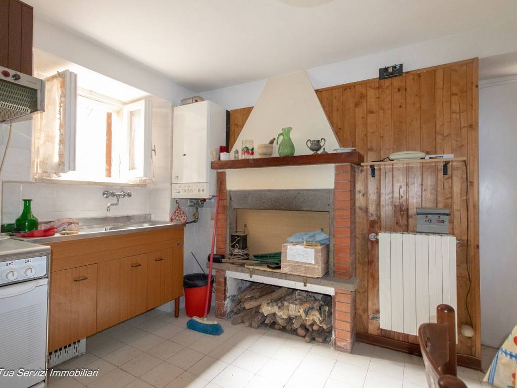 Casa indipendente a Amelia in Vico del Molino - Foto 4