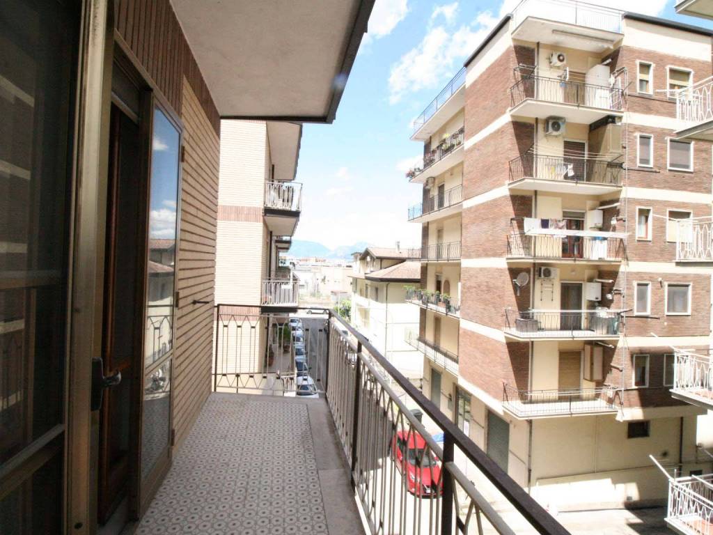 Appartamento a Benevento in Via Iacopo da Benevento, 33 - Foto 4