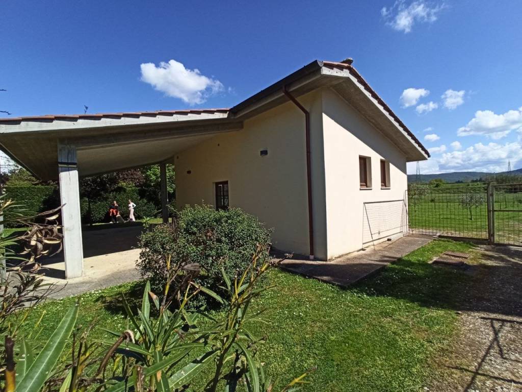 Villa a Piegaro in Vocabolo Acquaiola - Foto 4