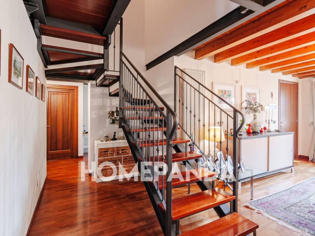 Casa indipendente a Soave in Corso Vittorio Emanuele, 127 - Foto 3