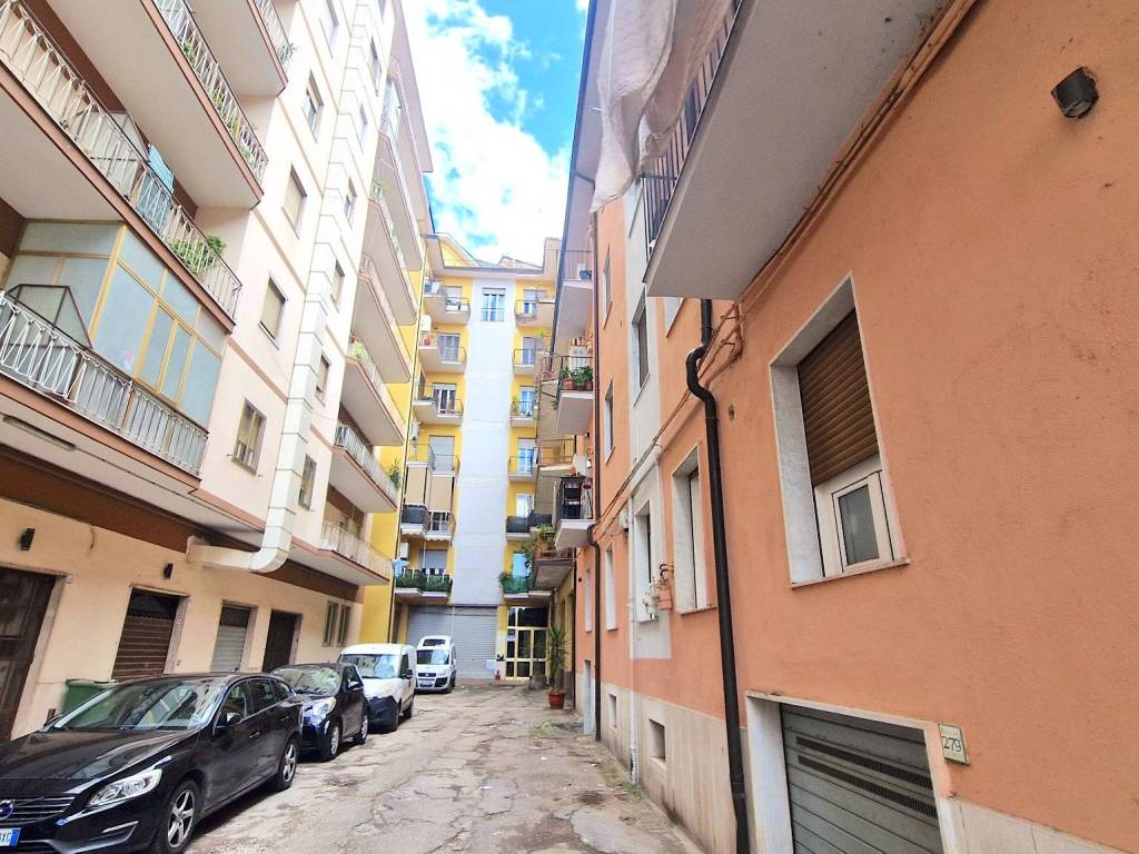 Appartamento a Avellino in Via Tagliamento, 49 - Foto 2