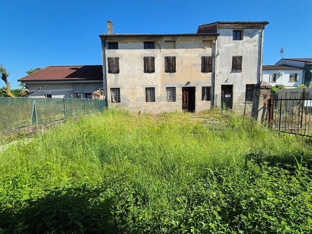 Rustico / casale a Erbè in Viale Gaetano Basilicà - Foto 2