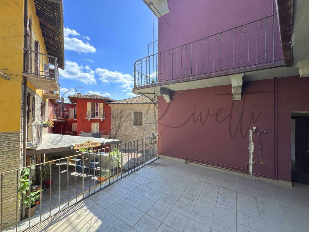 Casa indipendente a Canelli in Via Villanuova, 7 - Foto 3