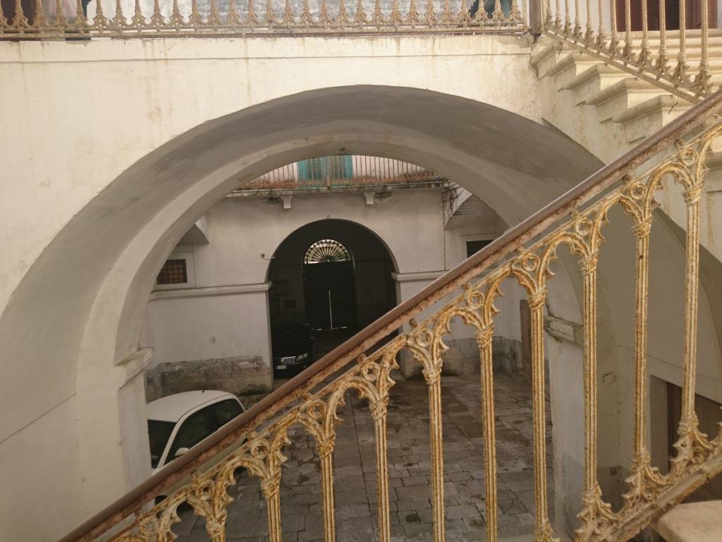 Casa indipendente a Spinazzola in VIA CENTRALE - Foto 3