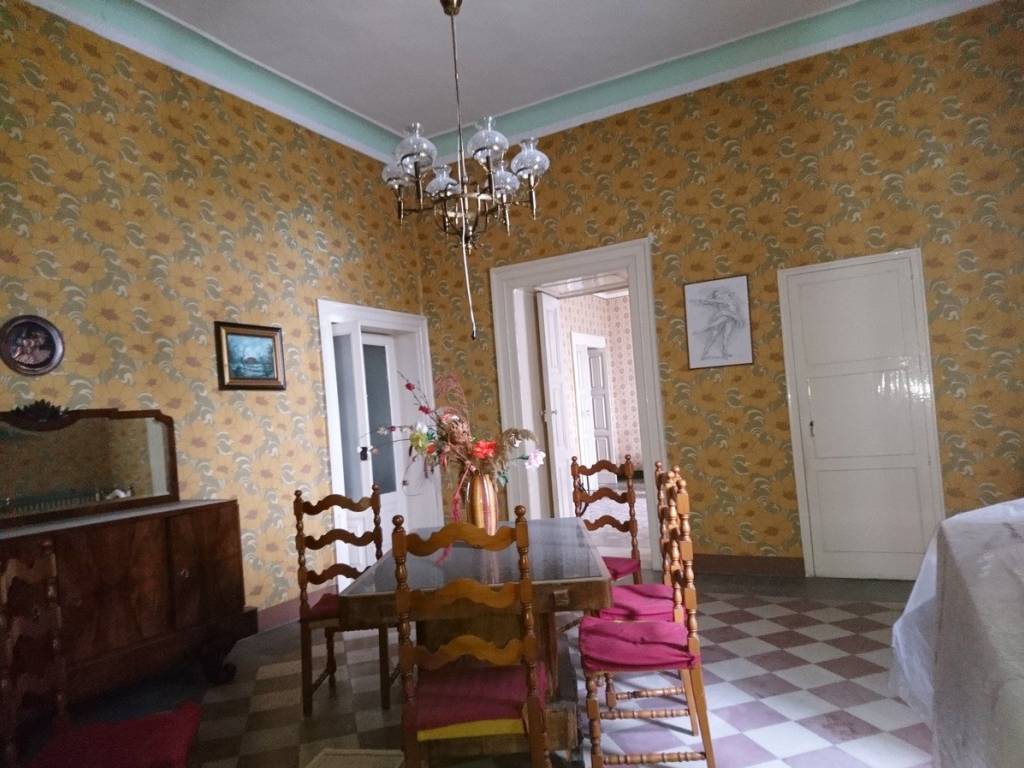 Casa indipendente a Spinazzola in VIA CENTRALE - Foto 4