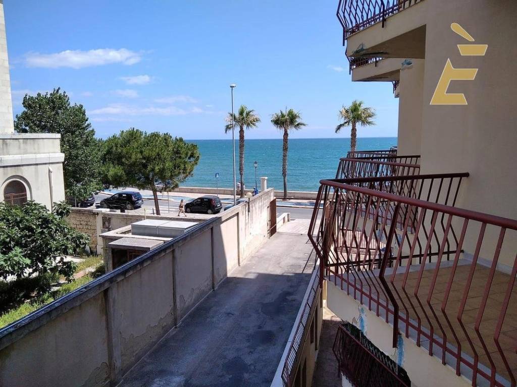 Appartamento a Trani in Lungomare Cristoforo Colombo, 2 - Foto 3