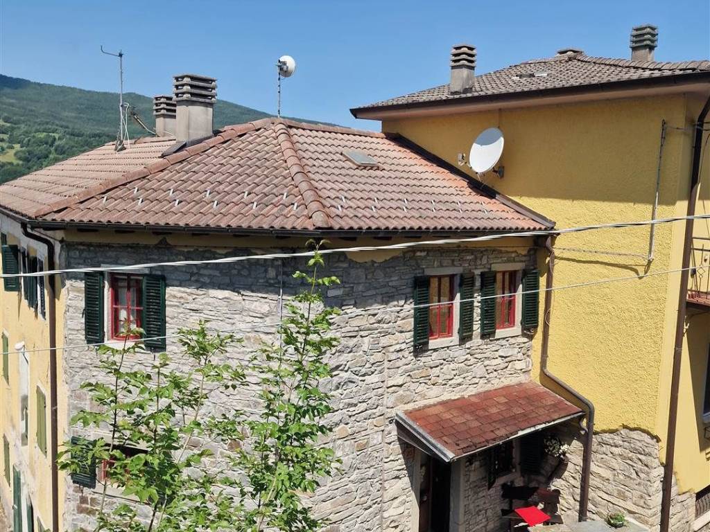 Casa indipendente a Frassinoro - Foto 2