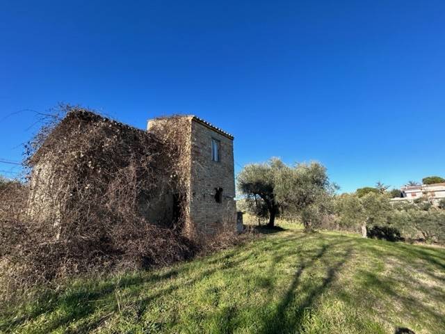 Rustico / casale a Nereto in Strada Comunale Parignano Inferiore - Foto 5