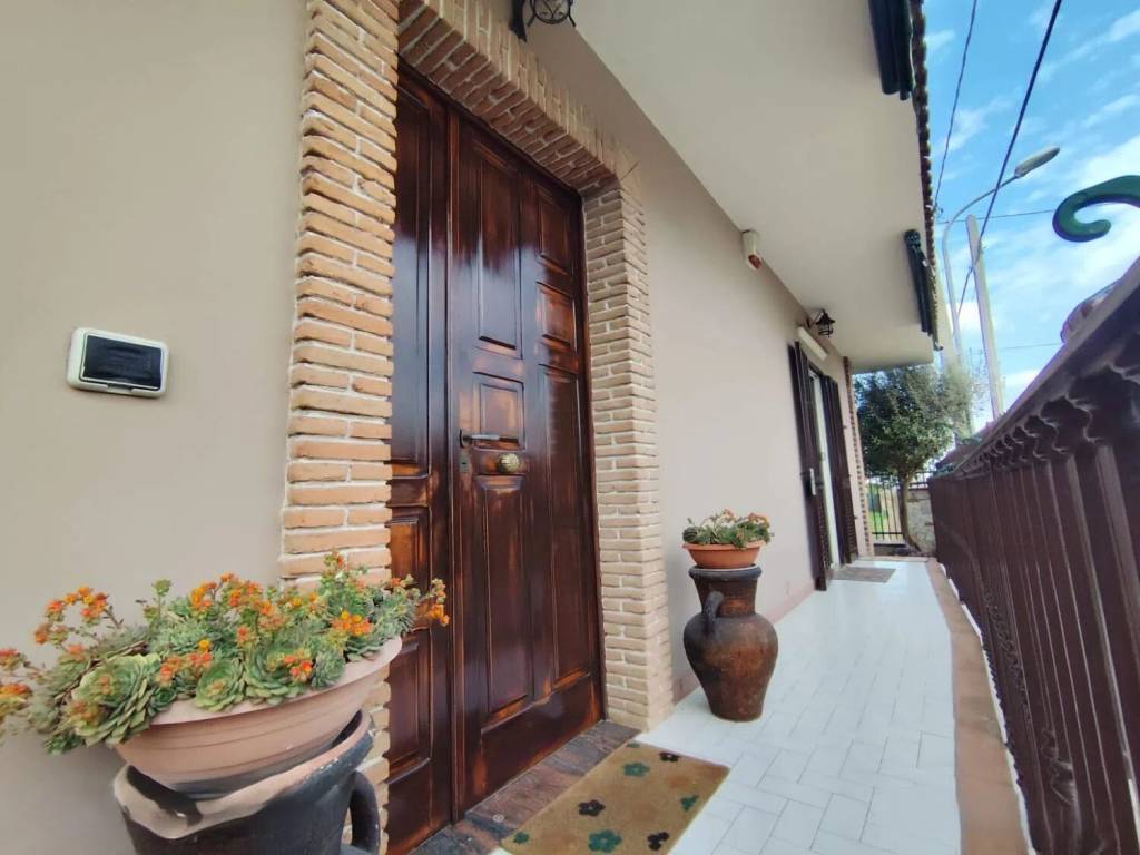 Villa a Marcianise in Via Fratelli Cairoli, 6 - Foto 2