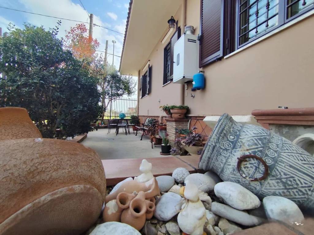 Villa a Marcianise in Via Fratelli Cairoli, 6 - Foto 4