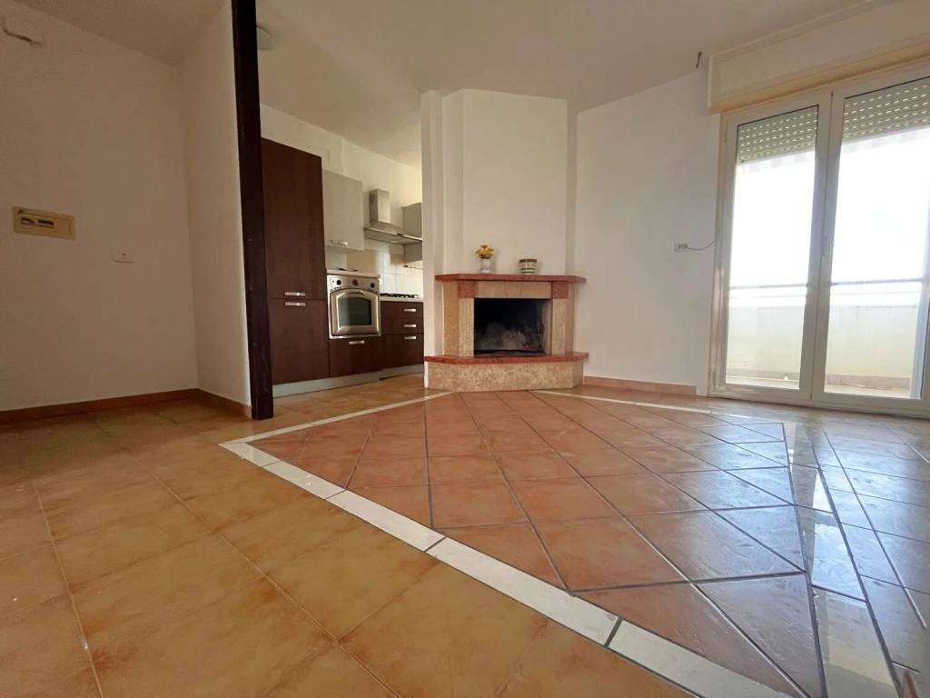 Appartamento a San tammaro in Viale F. Di Borbone, 28 - Foto 3