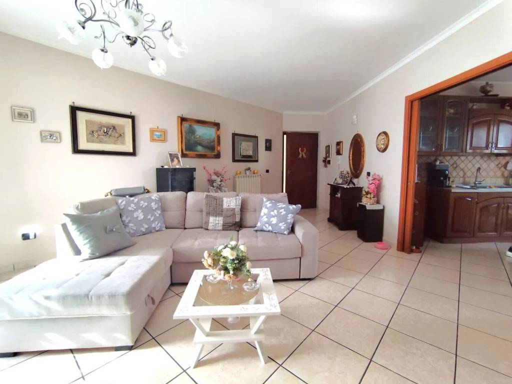 Appartamento a Macerata campania in Via Giuseppe Verdi, 5 - Foto 3